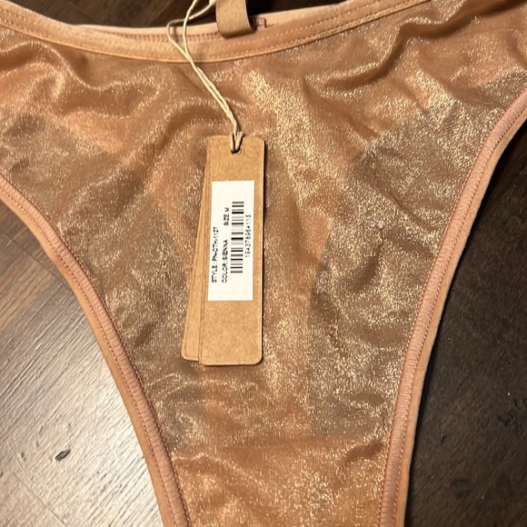 Skims Ultra FineMesh thong - Picture 5 of 5
